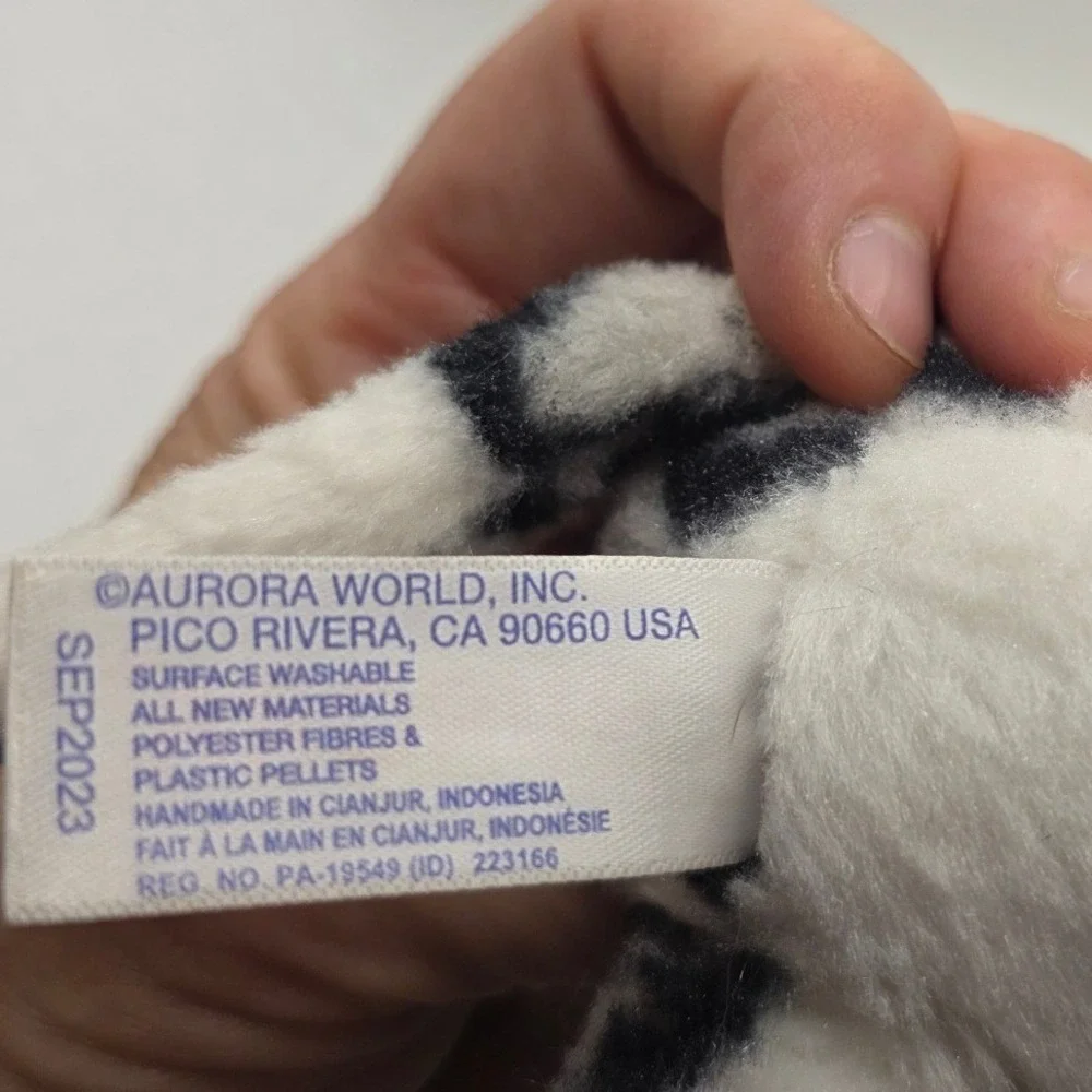 Aurora Plush Lot 2 Snow Leopard Siamese Cat Black White Cream 8in x 6in